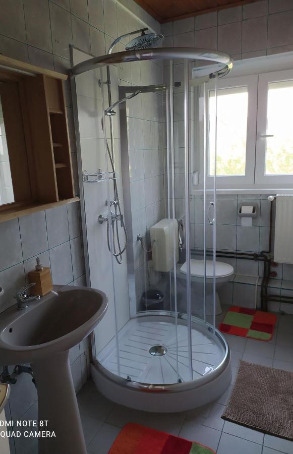 Andras Nadfedeles Vendeghaz Hotel Tihany Bagian luar foto
