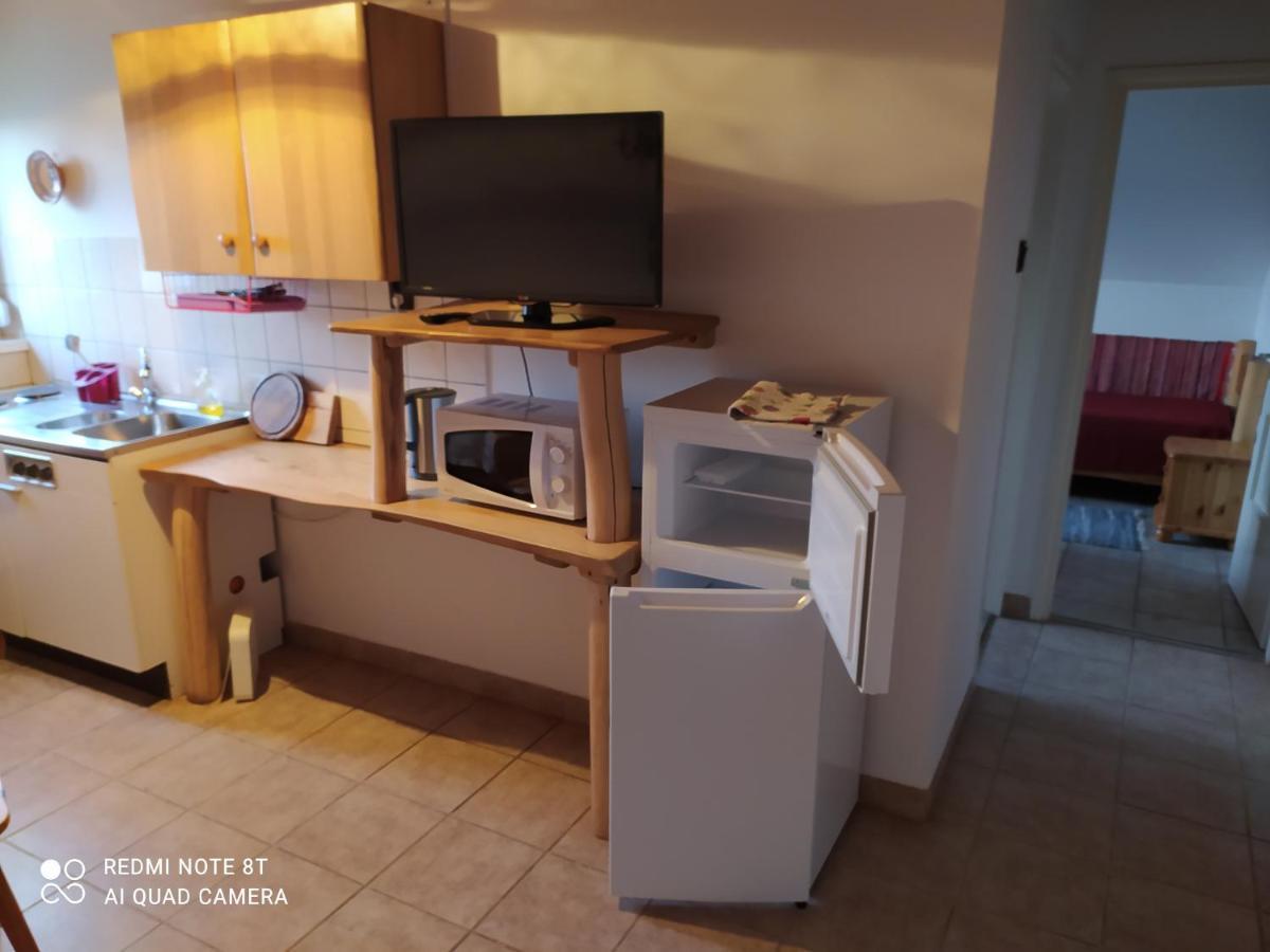 Andras Nadfedeles Vendeghaz Hotel Tihany Bagian luar foto